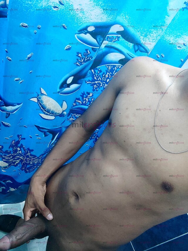 FOTOS DE MORENO CON VERGA VENOSA Y GRUESA ESTOY PARA COMPLACER TUS DESEOS