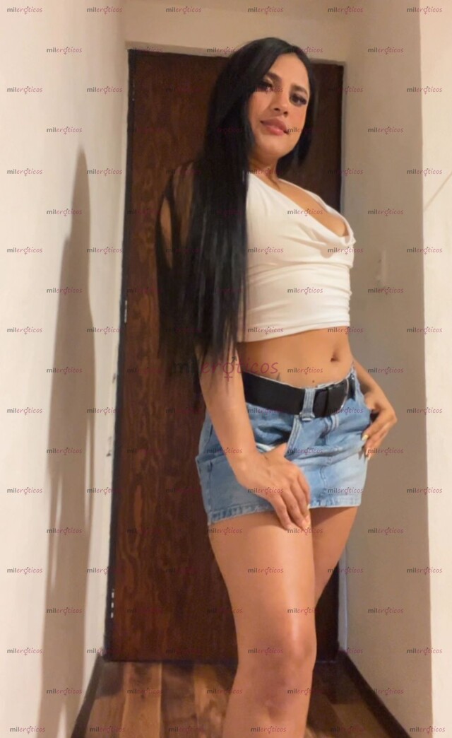 FOTOS DE SOFISTICADA, ELEGANTE Y SENSUAL MUÑEQUITA