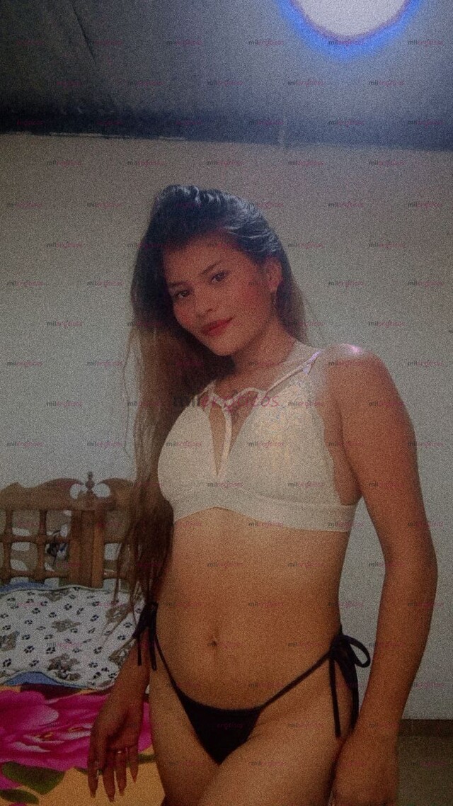 FOTOS DE PREGUNTA LA PROMOCION UN FLACA EXQUISITA ENCANTADORA