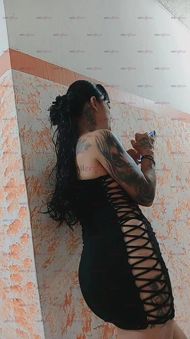 FOTOS DE FELIZ ALEGRE Y SINCERA RESPETUOSA AMIGABLE CONSIENTE