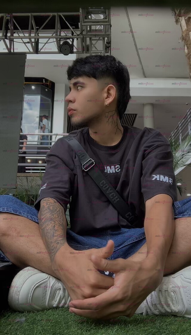 FOTOS DE PELAO JOVEN CON SITIO DISCRETO, ESCRIBA SIN MIEDO