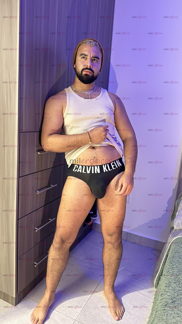 FOTOS DE ÁRABE DE 1.90CM DE ESTATURA MACHO LECHERO DE VISITA EN TU CIUDAD