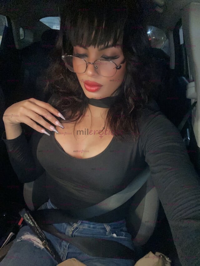 FOTOS DE ALICIA CHICA TRANS CACHONDA , DISPUESTA A PÁSALA MUY BIEN