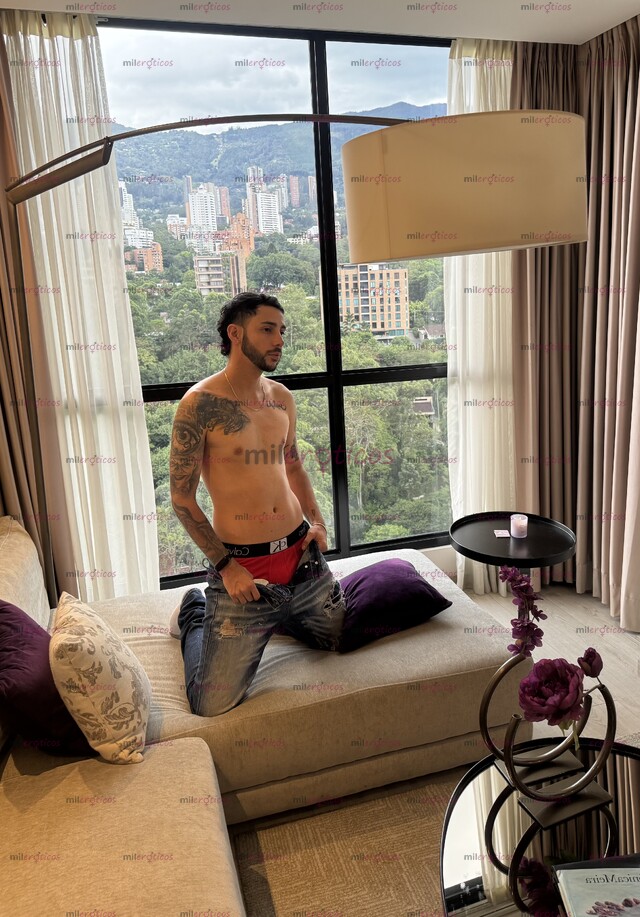 FOTOS DE JOVEN CALIENTE. MORBOSO Y COMPLACIENTE DISPONIBLE
