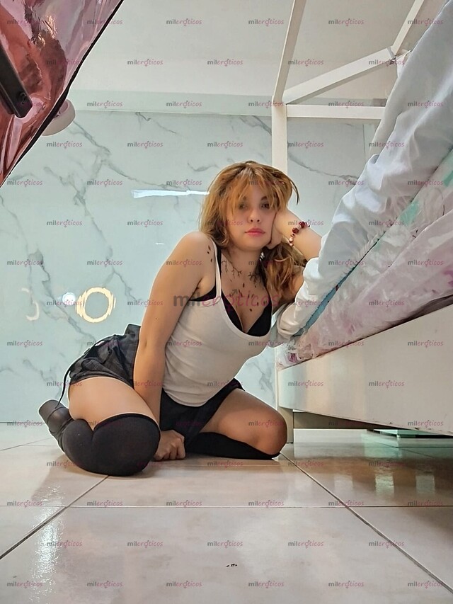 FOTOS DE SOLO UN MES RUBIA DE 20 AÑOS DISPUESTA A CON PLACERTE