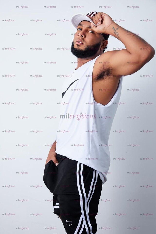 FOTOS DE SOY UN HERMOSO MORENO CARTAGENERO DISPONIBLE PARA COMPLACERTE MUJER BELLA