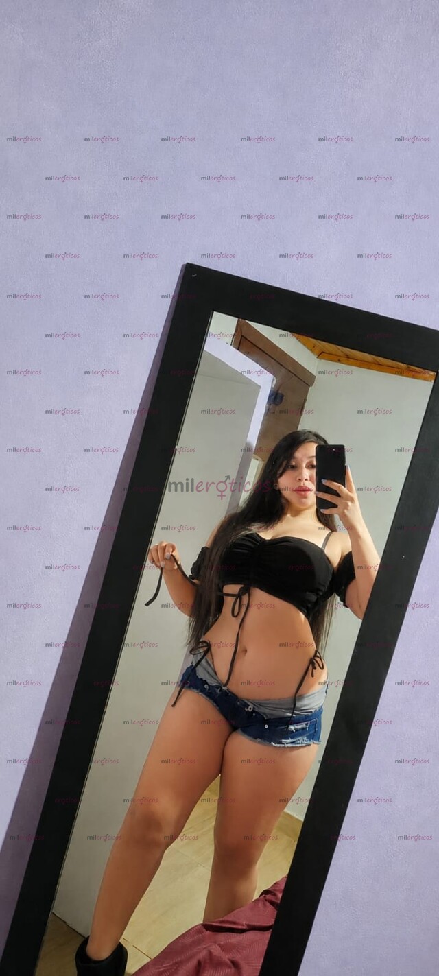 FOTOS DE HERMOSA Y COMPLACIENTE BLANQUITA CON GANAS DE DISFRUTAR UN BUEN SEXO