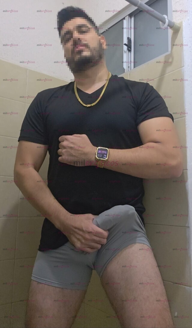 FOTOS DE SULTÁN GIGOLO HETERO 1.90CM DE ALTURA, 110KG DE EMPUJE Y 20CM DE PLACER.