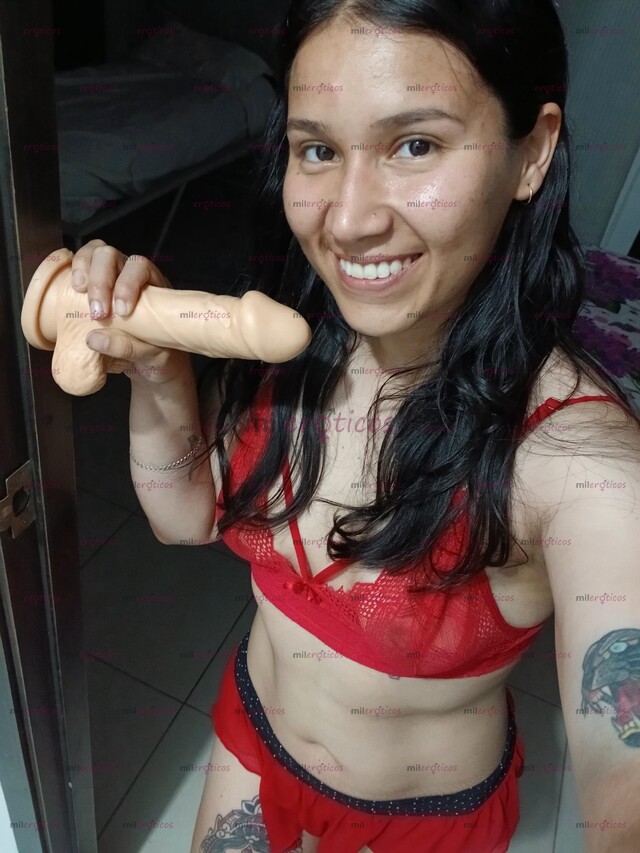 FOTOS DE VICTORIA MASAJISTA EROTICA SCORT ME ENCANTA COMPLACERTE Y DARTE PLACER
