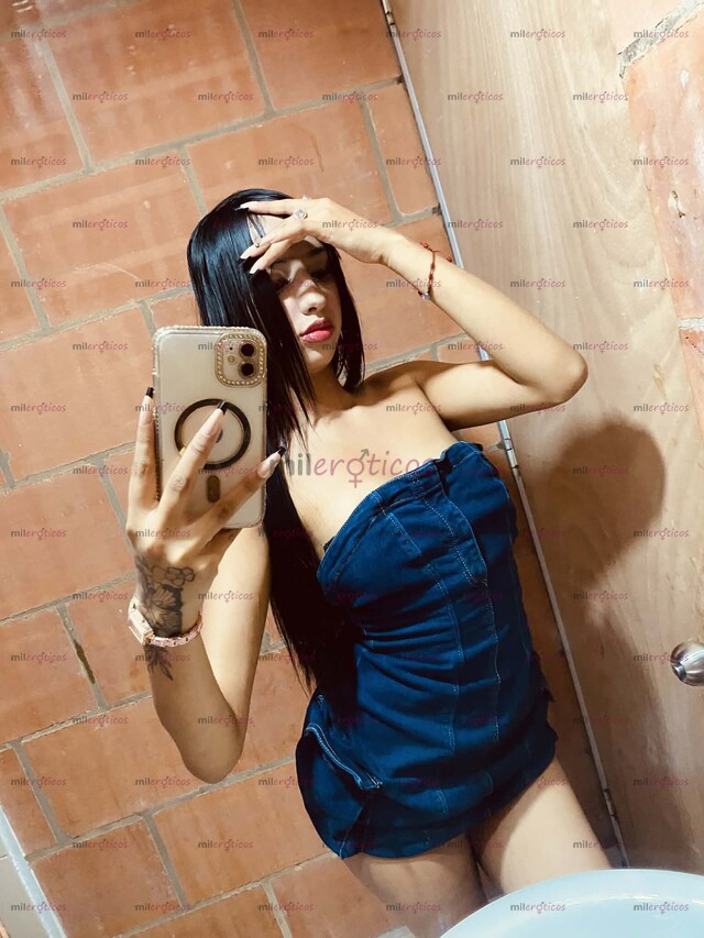 FOTOS DE HOLAA ME LLAMO SOFIA UNA DULCE JOVEN DE 19 AÑOS NUEVA EN LA CUIDAD.