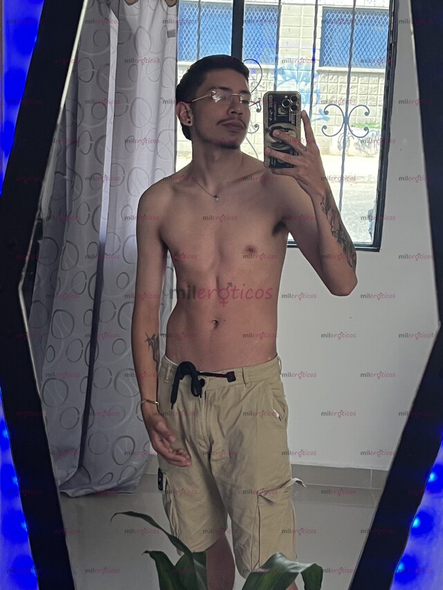 FOTOS DE POLLO DE 20 VERGON CALIENTE, LECHERO Y COMPLETAMENTE