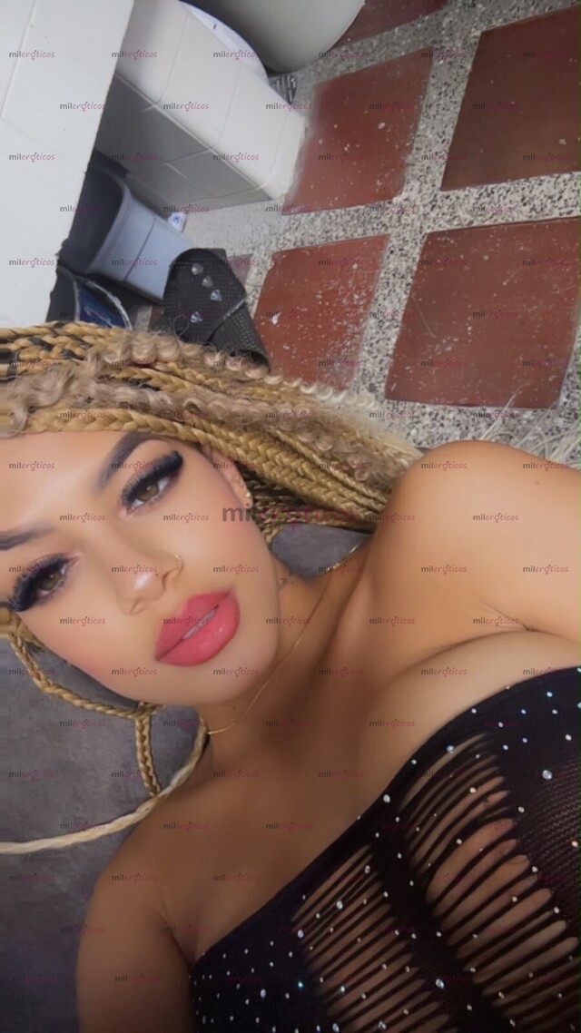 FOTOS DE SENOS PARADITOS DELGADA SOY THALIA CALEÑA ARDIENTE