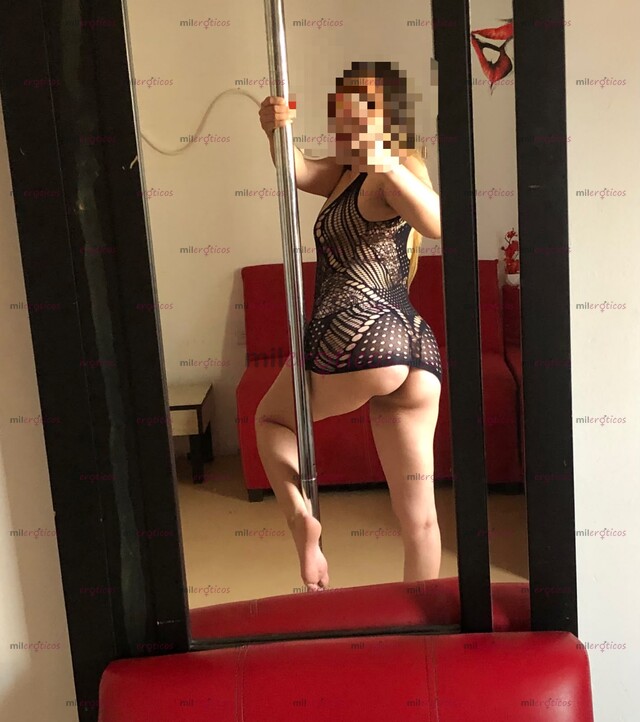 FOTOS DE ANDREA RICA CHAPARRITA CACHONDA CON LUGAR