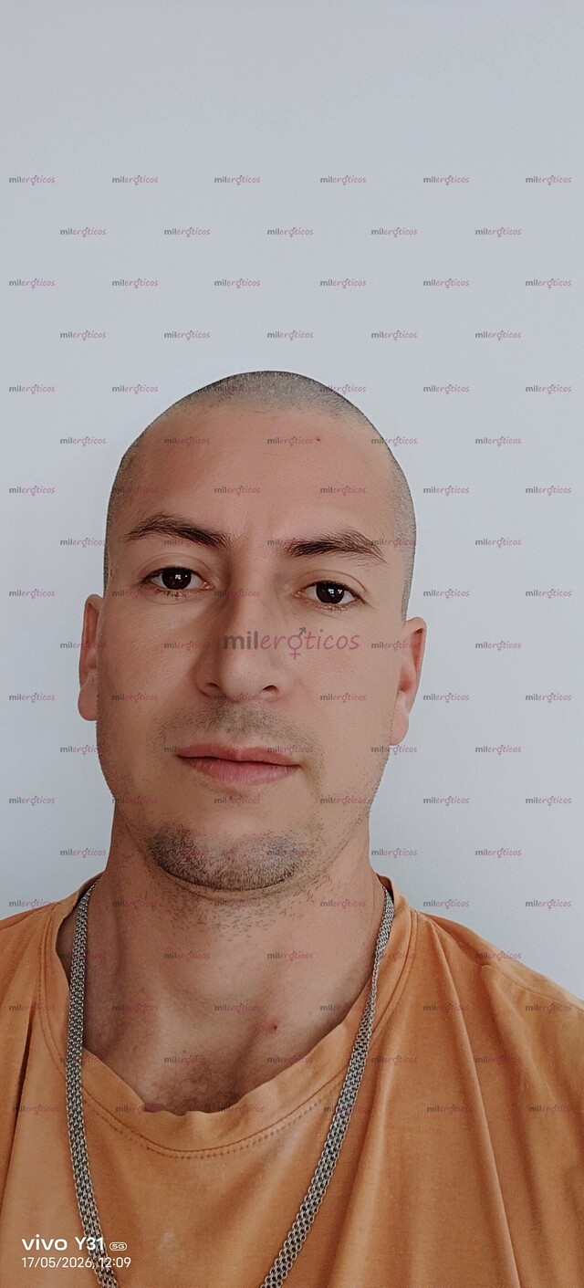FOTOS DE JOVEN CON GANAS DE SEXO HAGO VIDEOS PERSONALES