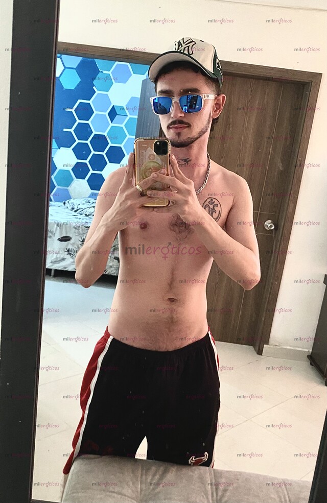 FOTOS DE JOVEN, VERGON, MACHO , DISCRETO CON SITIO PRIVADO