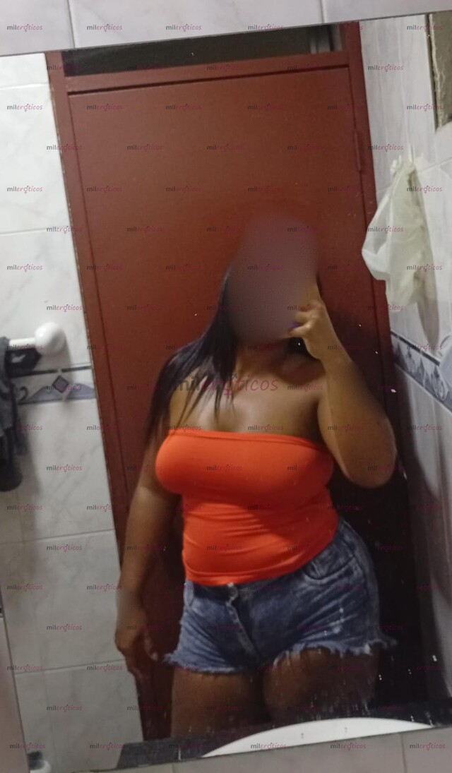 FOTOS DE HOLA AMOR MI NOMBRE ES MELANY TENGO 22 AÑOS NUEVAMENTE EN CALI