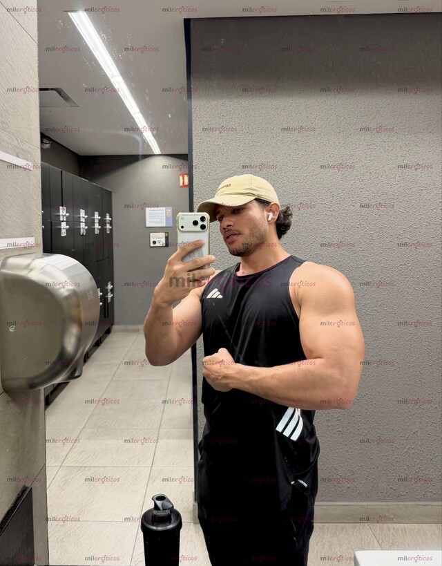 FOTOS DE SEXY COLOMBIANO EN CANCUN POCOS DÍAS , MORMOSO, CALIENTE,PARA COMPLACERTE