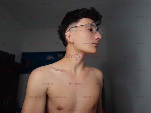 FOTOS DE HOLAP, ME LLAMO DAVID , TENGO 20 AÑOS, ESTUDIANTE UNIVERSITARIO MUY CARIÑOSO.