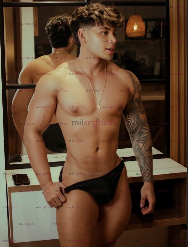 FOTOS DE COLOMBIANO, ATENTO, EDUCADO, VERSÁTIL Y CALIENTE BIEN DOTADO 22CM