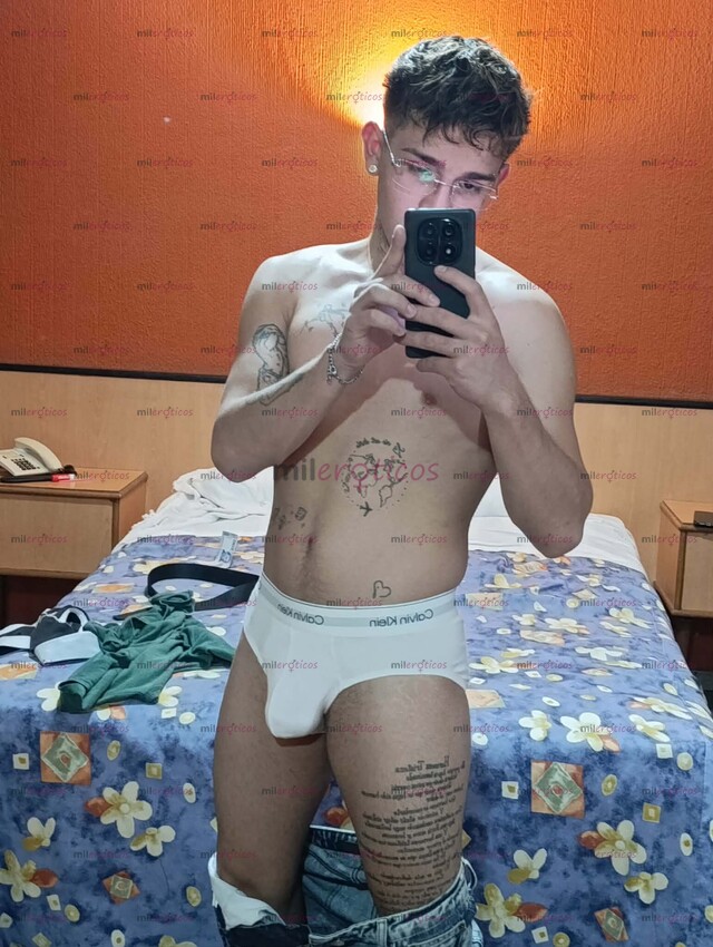 FOTOS DE MORRILLO DE 19 AÑOS LISTO PARA COMPLACERTE