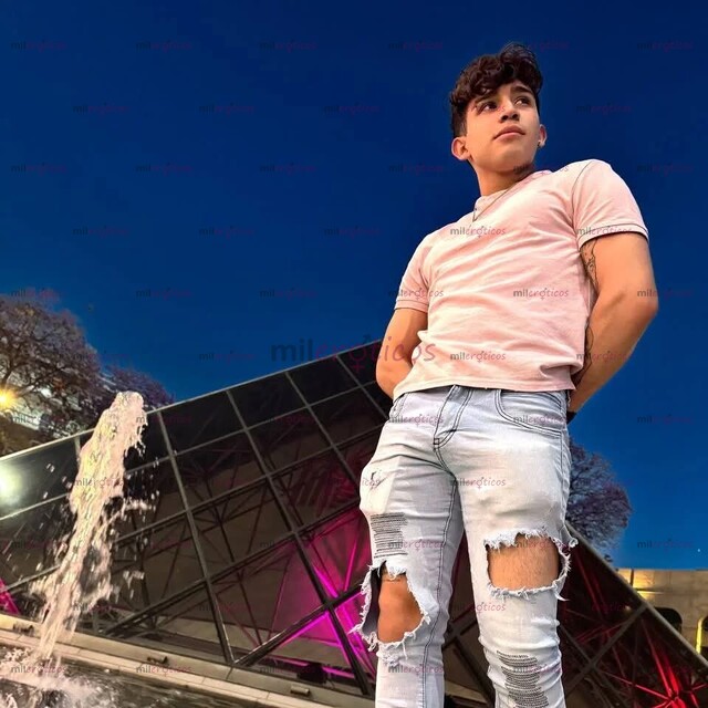 FOTOS DE MORRILLO DE 19 AÑOS LISTO PARA COMPLACERTE
