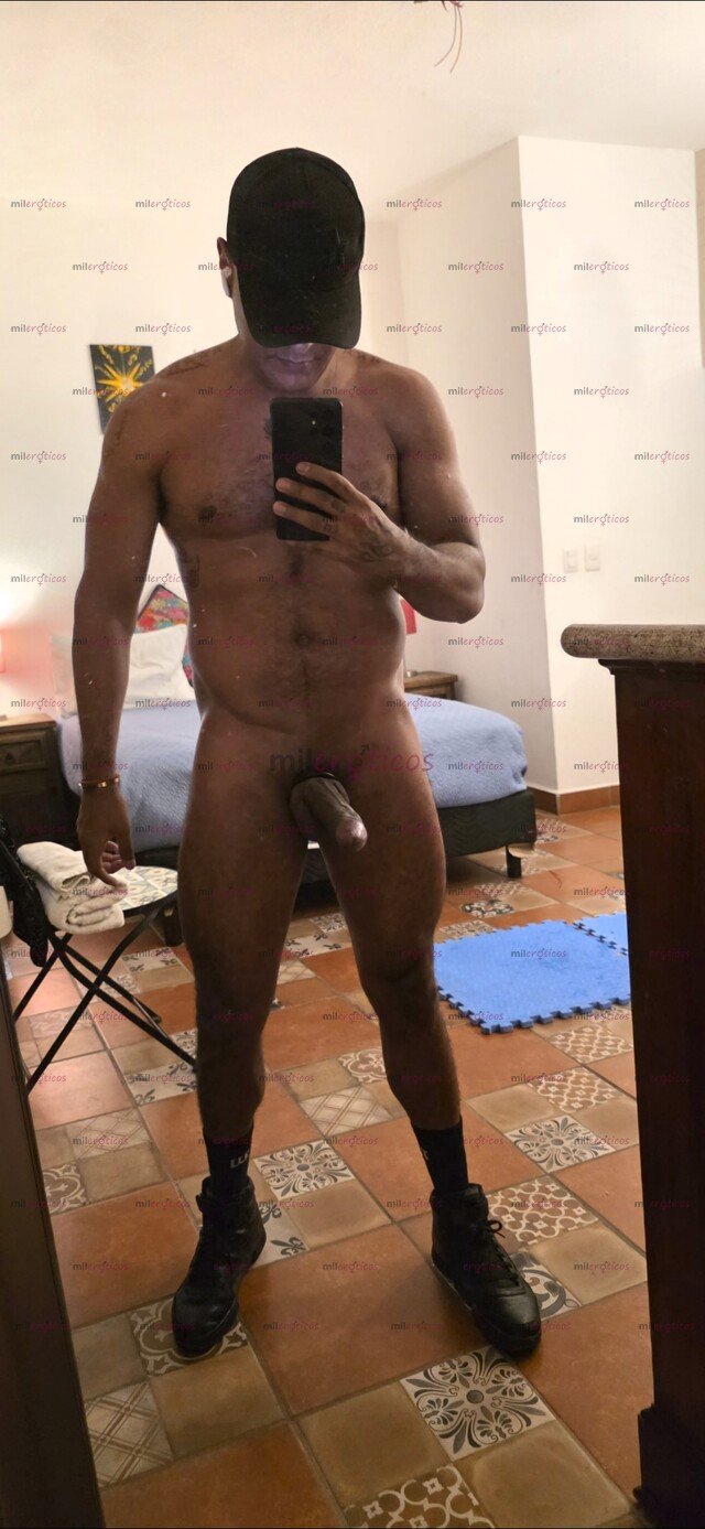 FOTOS DE CACHONDO Y LECHERO PARA TU BOCA Y CULO HAMBRIENTO DE VERGA