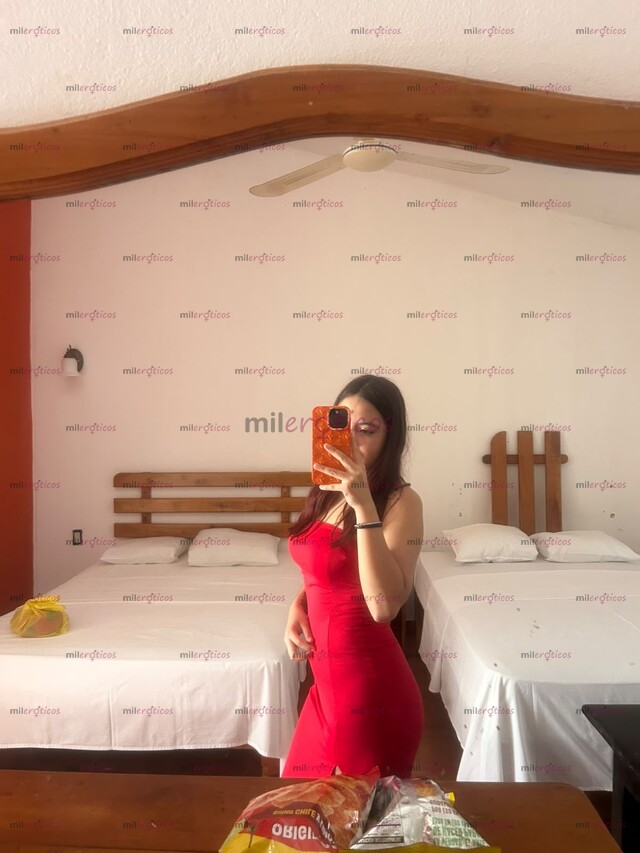 FOTOS DE FLAQUITA FOJOSA ATREVETE A DISFRUTAR UN BUEN RATO ARDIENTE