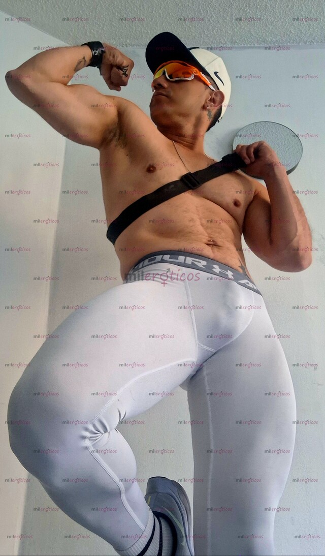 FOTOS DE DISFRUTA DEL MEJOR SERVICIO DE MASAJE EN SALA DE MASAJE PRIVADA
