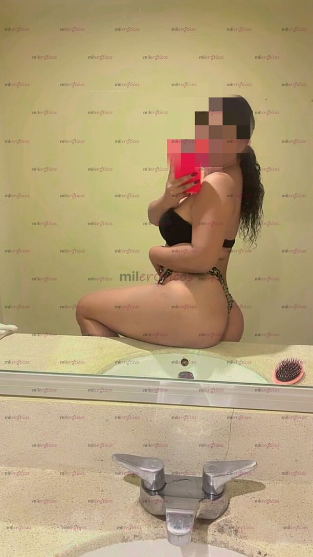 FOTOS DE MORENITA DE CUERPO EXQUISITO,NALGAS REDONDITAS Y BUBIS FIRMES