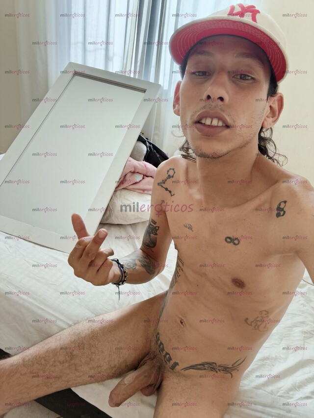 FOTOS DE ¿TIENES ESE CULO CON HAMBRE? AQUI ESTA TU CENA 2 MACHOS ACTIVOS