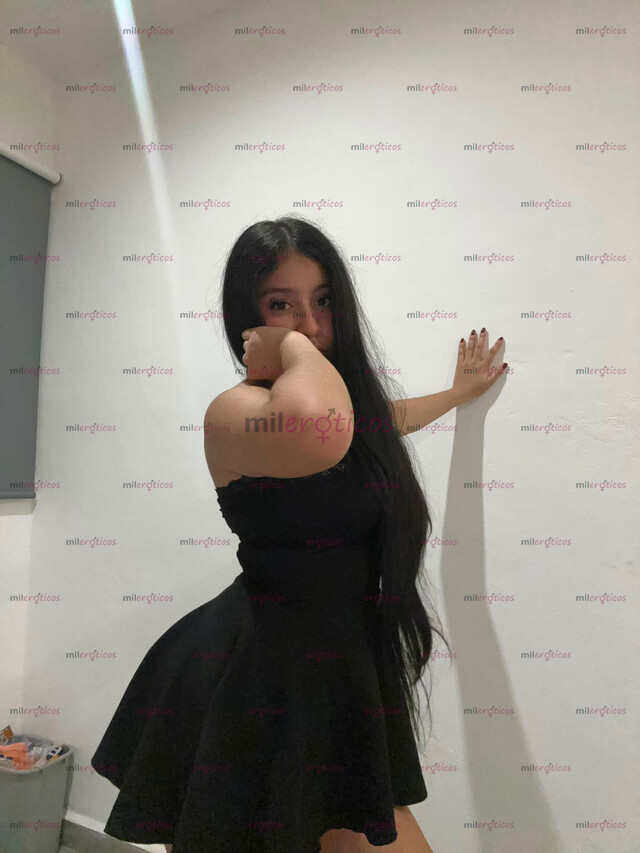 FOTOS DE CHICHONA NALGONA PIEL BLANCA Y JOVEN MUY RICA , ROSADITA DE TODOS LADOS