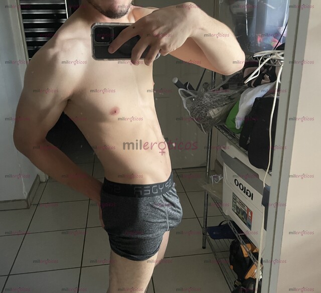FOTOS DE JOVEN, EN BUSCA DE DIFERENTES TENTACIONES, DISPUESTO A CUMPLIR VARIAS FANTASÍAS,