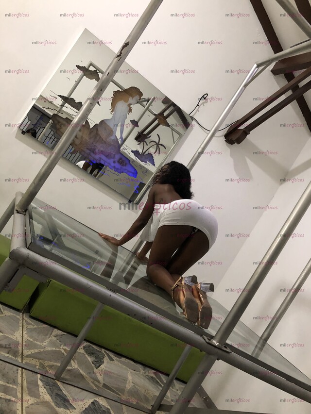 FOTOS DE HOLA SOY CHANTAL HERMOSA NEGRA DE CHOCOLATE ESTOY PARA COMPLACERTE EN TODO