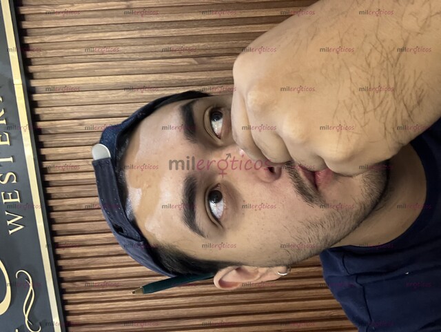 FOTOS DE JOVEN INTER, DISCRETO, ATRACTIVO, DISPUESTO A COMPLACER