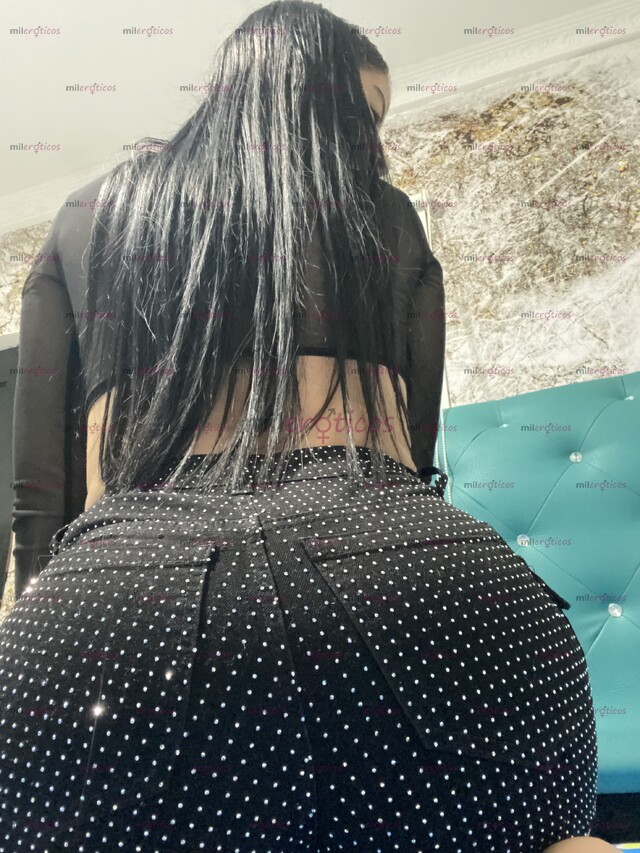 FOTOS DE HERMOSA POLLITA , NUEVA EN TU CIUDAD POR PRIMERA VEZ , UNA DIOSA ( FLACA )