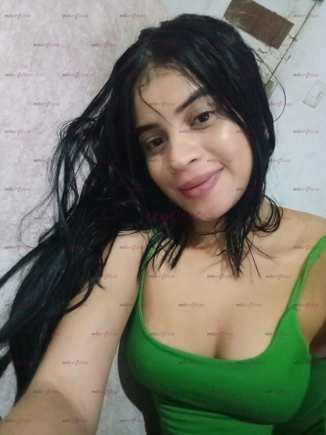 FOTOS DE DANIELA TU CHIKA LINDA Y ATREVIDA, VEN Y DELÉITATE CON MI VAGINA HUMEDA