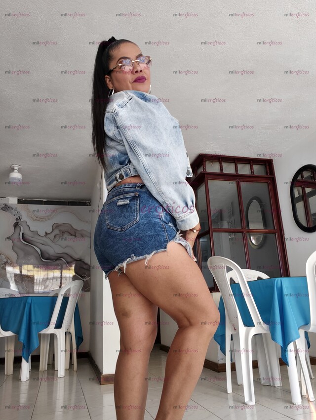 FOTOS DE HOLA MI NOMBRE ES ANGIE SOY UNA MUJER MADURITA A TU GUSTO NUEVECITA VEN Y DISFRU