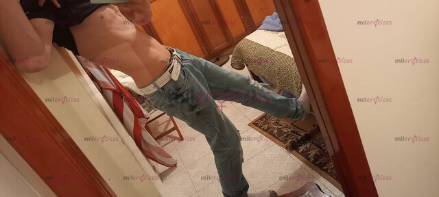 FOTOS DE PERRA VERSÁTIL UNIVERSITARIA CON GANAS DE MUCHO SEMEN