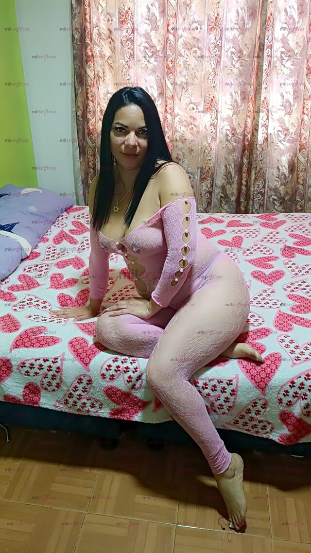 FOTOS DE RICA PUTUCA CON UNAS CADERAS DELICIOSAS LISTA PARA TU VERGA UNA MADURITA DELICIO