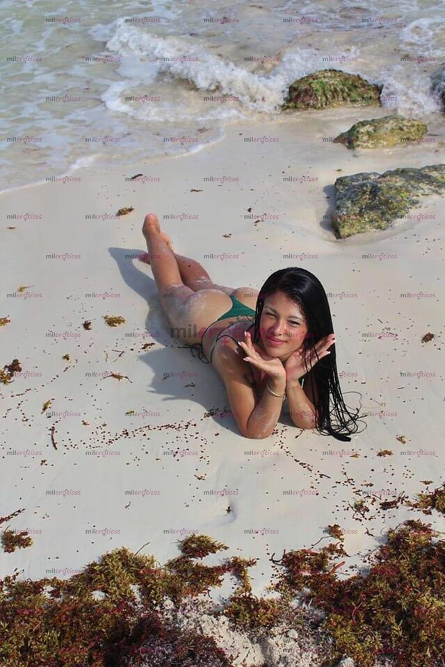 FOTOS DE DULCE COQUETA CON MUCHAS GANAS DE FOLLAR