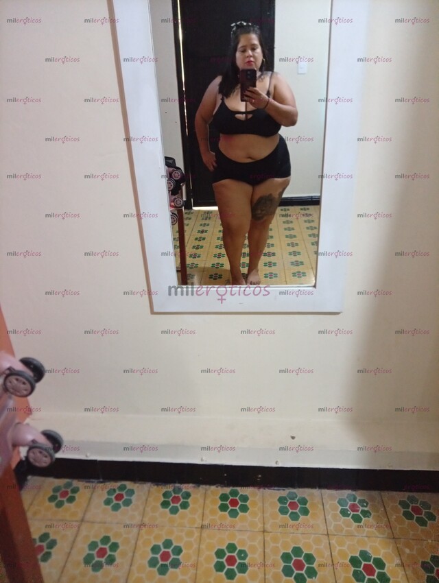 FOTOS DE HERMOSA GORDITA BLANQUITA!!! MADURA ,BIEN ARRECHA Y CONPLACIENTE