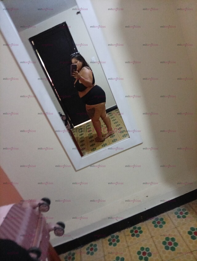 FOTOS DE HERMOSA GORDITA BLANQUITA!!! MADURA ,BIEN ARRECHA Y CONPLACIENTE