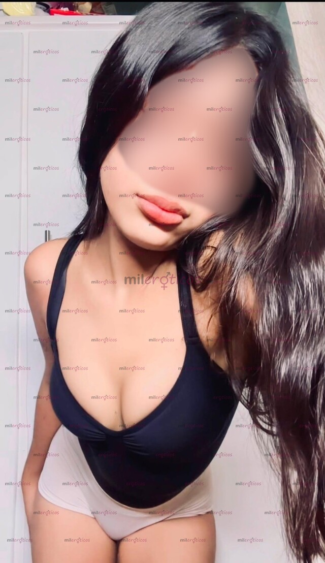 FOTOS DE ROXANA CHICA UNIVERSITARIA 18 AÑOS RECIEN CUMPLIDOS, SERVICIO VIP