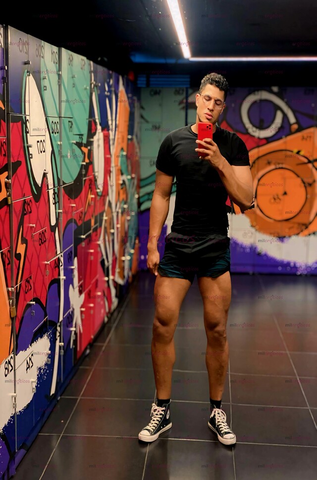 FOTOS DE VENEZOLANO XXL 21 CM ACTIVO DE PASO POR TU CIUDAD.
