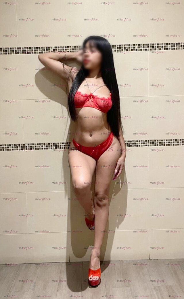 FOTOS DE VOY A DARTE UNOS RICOS BESOS PARA QUE TE CALIENTES BEBE !..!!.!..!!.!.!.