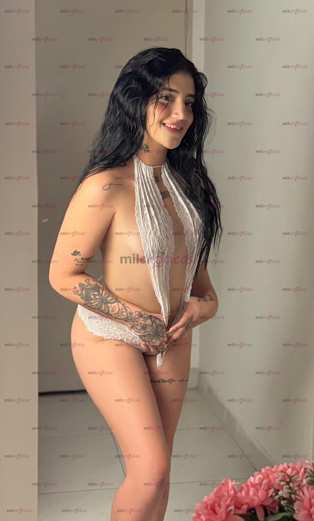 FOTOS DE HERMOSA PAISITA BLANQUITA Y DELICADITA!! SÚPER HOT!!