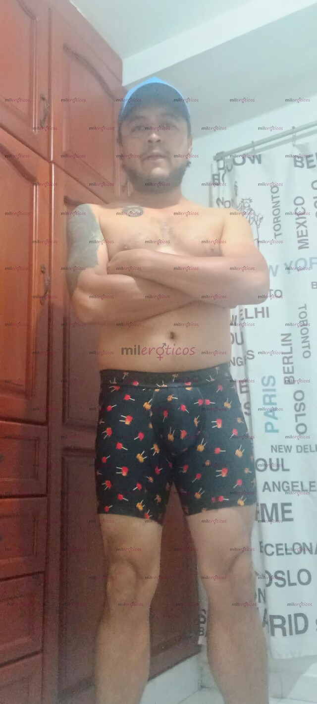 FOTOS DE HOMBRE JOVEN CON MUCHA ENERGÍA Y GANAS DE SATISFACERTE