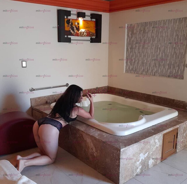 FOTOS DE HOLA QUÉ TAL MI NOMBRE ES THALÍA Y ESTOY PARA SATISFACER TUS FANTASÍAS.