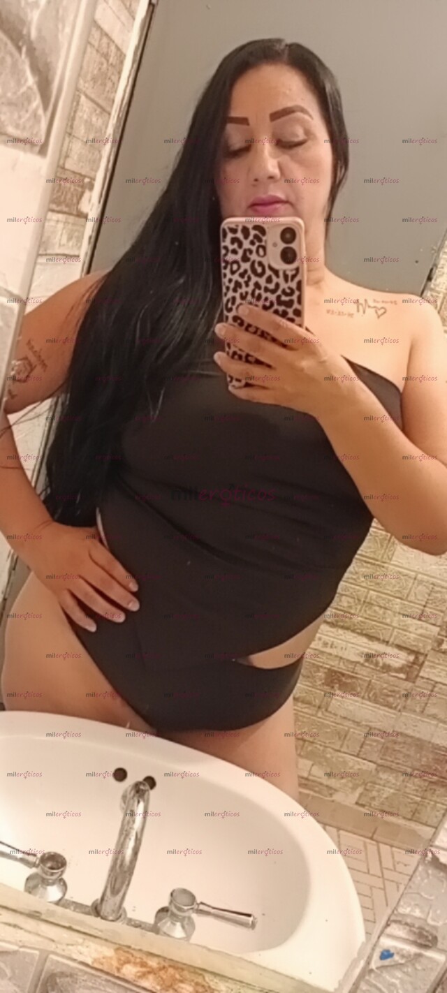 FOTOS DE YEGO TU HERMOSA MILF PELINEGRA NALGONA TETONA MUY COMPLACIENTE