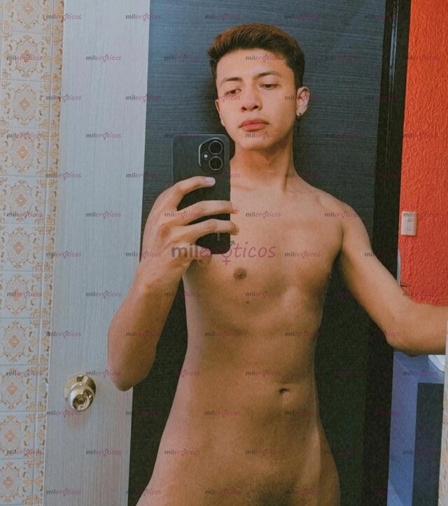 FOTOS DE TWINK MUY OBEDIENTE, HAGAMOS LO QUE TÚ QUIERAS